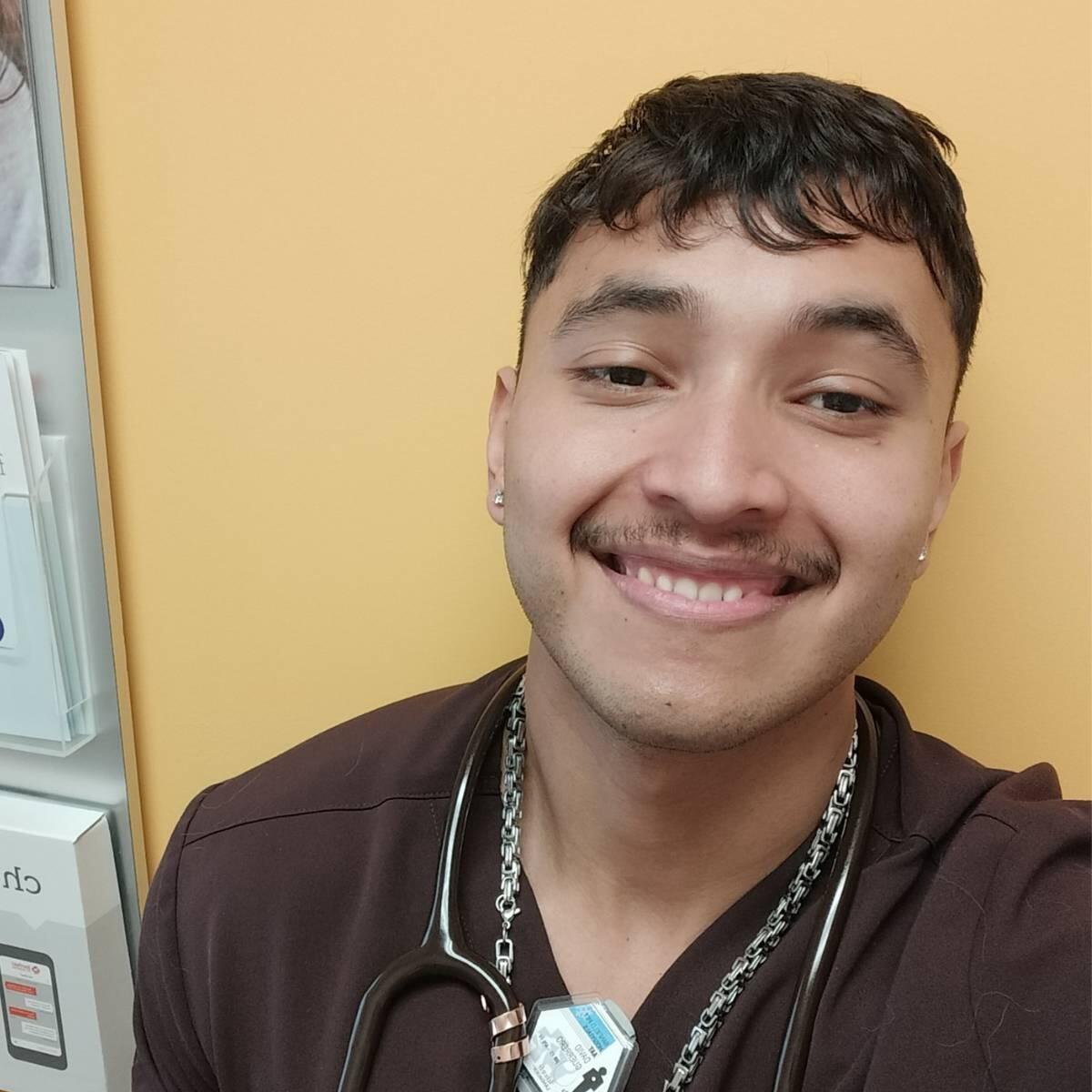 Profile picture of David Guerrero, Registered Veterinary Technician