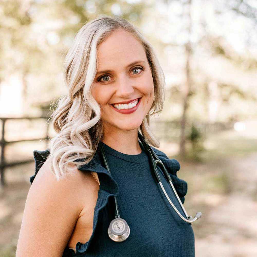 Dr. Hannah Wickersham - Veterinarian, DVM