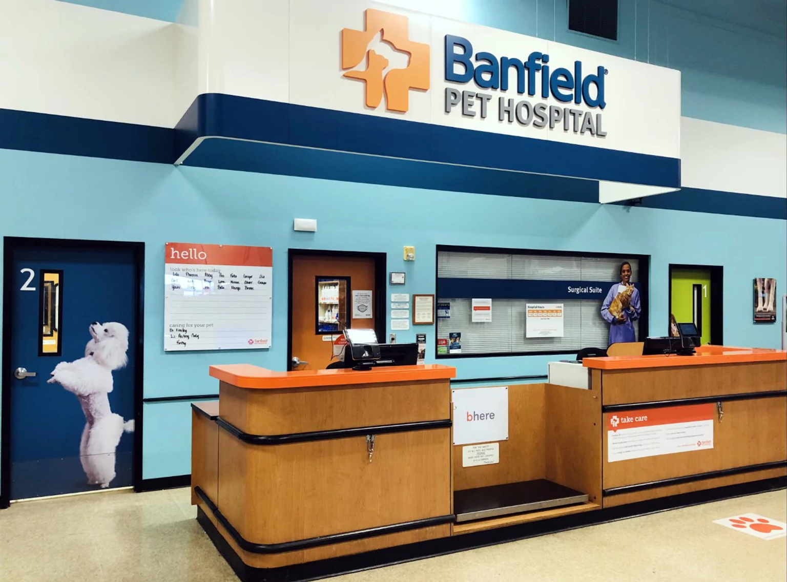 The front desk at the Banfield Pet Hospital